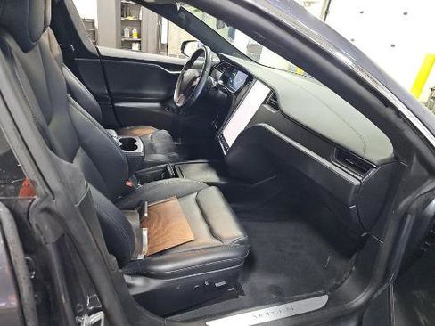 Used 2020 Tesla Model S Long Range image 22