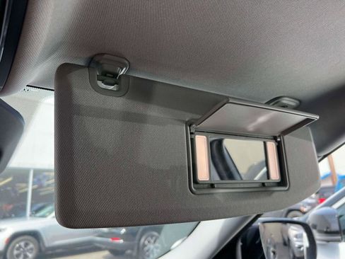 Certified 2022 Jeep Grand Cherokee L Limited image 33