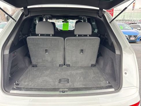 Used 2025 Audi Q7 3.0T Premium Plus image 15