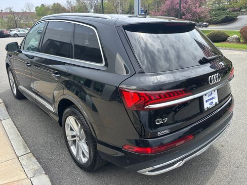Used 2023 Audi Q7 3.0T Premium w/ Convenience Package AWD/4WD image 5