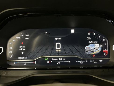 Used 2023 GMC Yukon XL Denali image 21