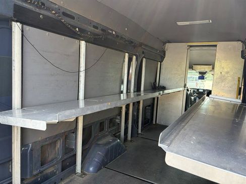 Used 2020 Ford Transit 250 148 High Roof Extended RWD image 11