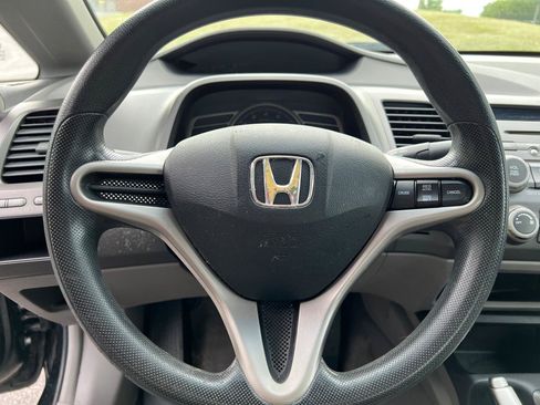 Used 2010 Honda Civic LX image 19