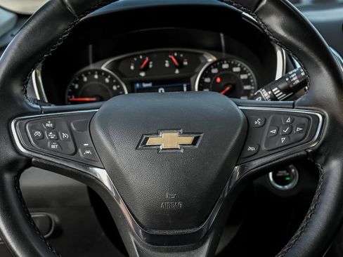Used 2024 Chevrolet Equinox LT w/ LPO, Floor Liner Package FWD image 21