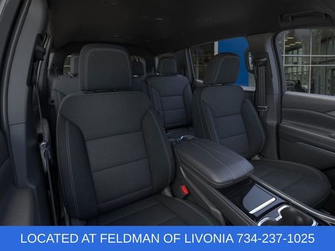 New 2025 Chevrolet Traverse LT w/ Midnight/Sport Edition image 16