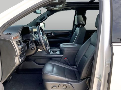 Used 2021 Chevrolet Tahoe LT w/ LT Signature Package AWD/4WD image 8