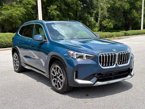New 2026 BMW X1 xDrive28i w/ Technology Package AWD/4WD image 7