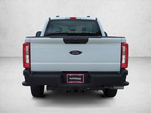 New 2026 Ford F250 XL RWD image 8