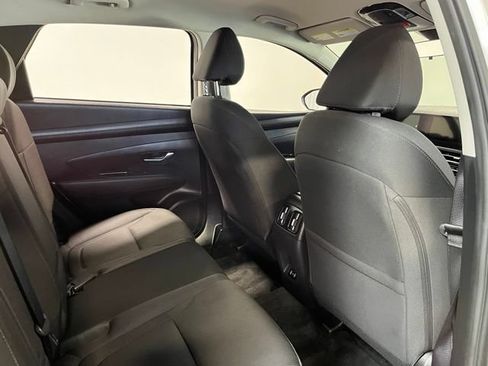 Used 2025 Hyundai Tucson SEL FWD image 14
