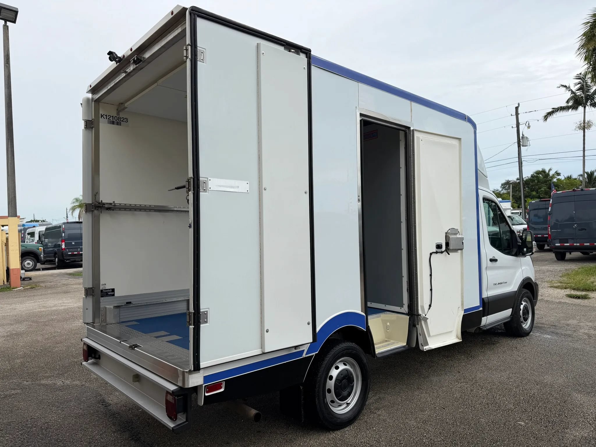 Used 2021 Ford Transit 350 w/ Upfitter Package RWD image 7