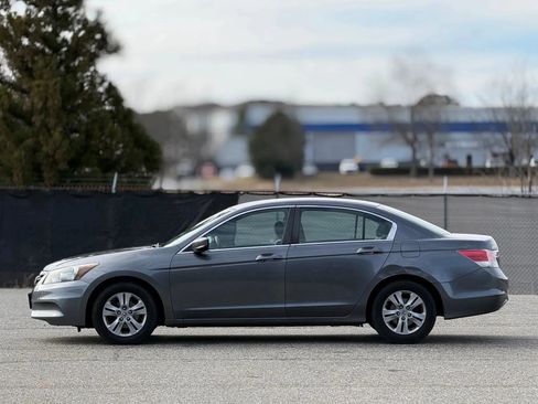 Used 2011 Honda Accord SE image 8
