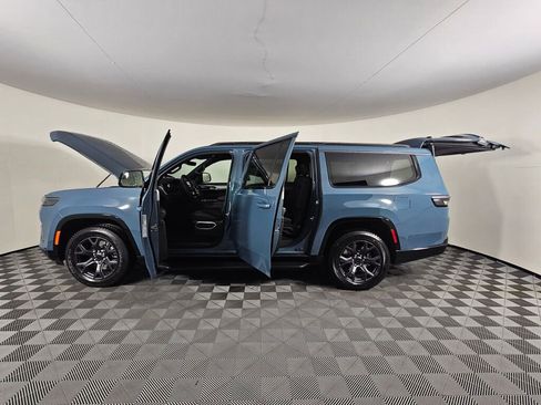 New 2026 Jeep Grand Wagoneer L Limited w/ Rear Seat Video Group I image 17