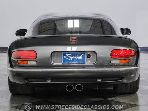Used 2002 Dodge Viper GTS image 9