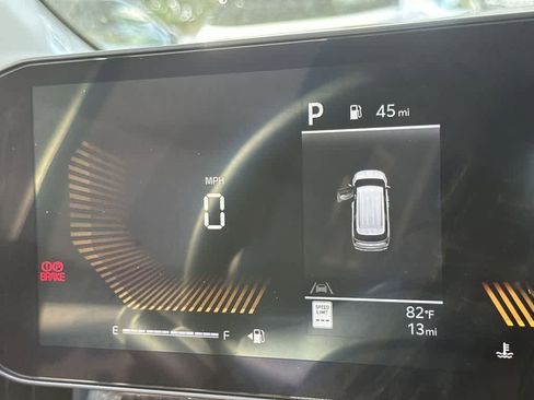 New 2026 Kia Carnival LX FWD image 16