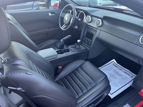 Used 2009 Ford Mustang Shelby GT500 RWD image 34