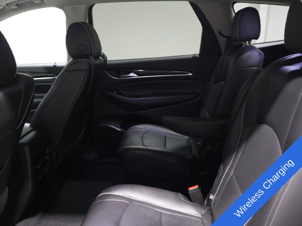 Used 2021 Buick Enclave Avenir w/ Avenir Technology Package AWD/4WD image 16