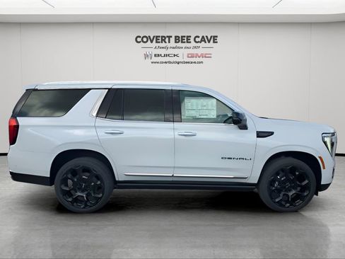 New 2026 GMC Yukon Denali w/ Denali Reserve Package image 11
