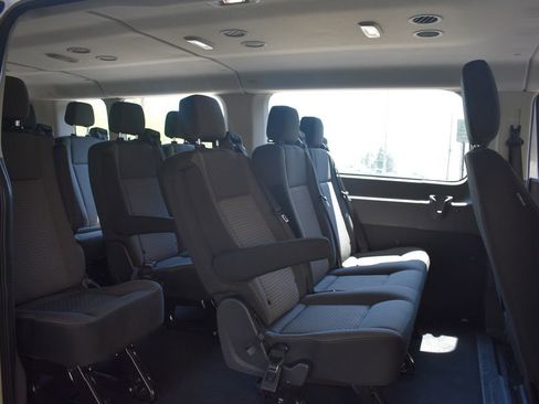 Used 2025 Ford Transit 350 XLT RWD image 22