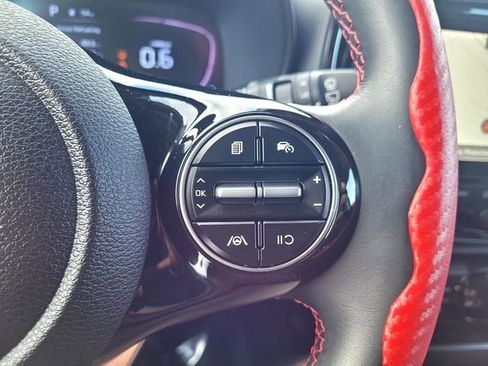 Used 2025 Kia Soul GT-Line FWD image 24