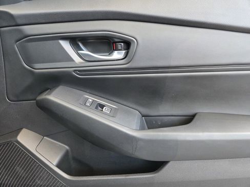 Used 2025 Honda Accord SE image 22