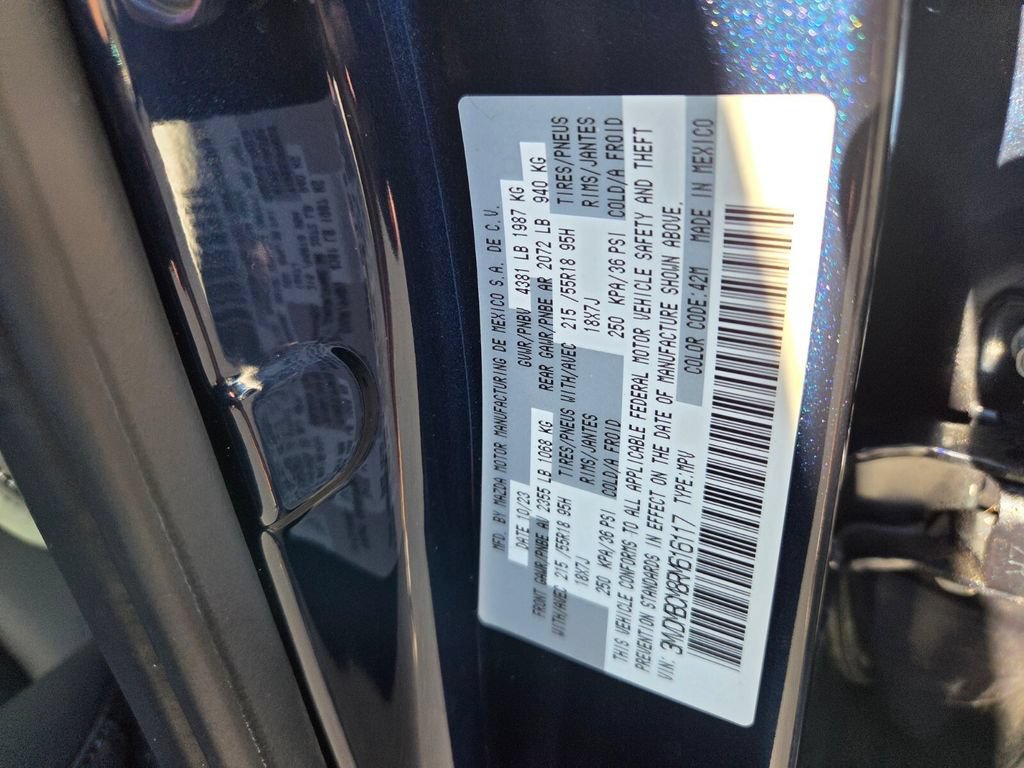 Certified 2024 MAZDA CX-30 AWD 2.5 S w/ Preferred Package image 20