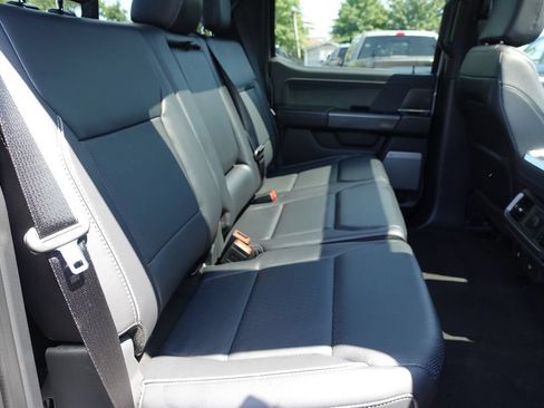 Used 2024 Ford F150 Lariat AWD/4WD image 33