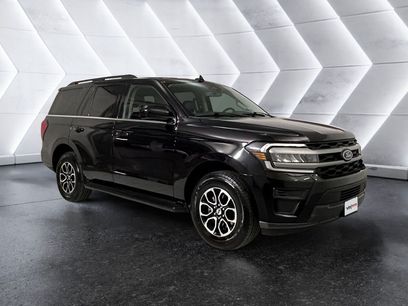 Used 2024 Ford Expedition XLT