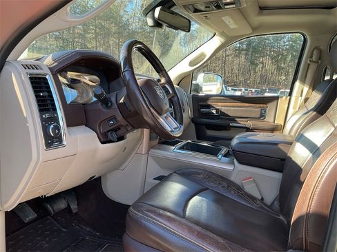 Used 2015 RAM 2500 Longhorn image 15