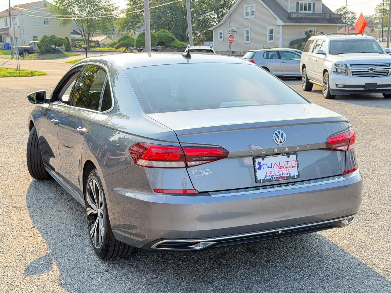 Used 2022 Volkswagen Passat 2.0T SE FWD image 82