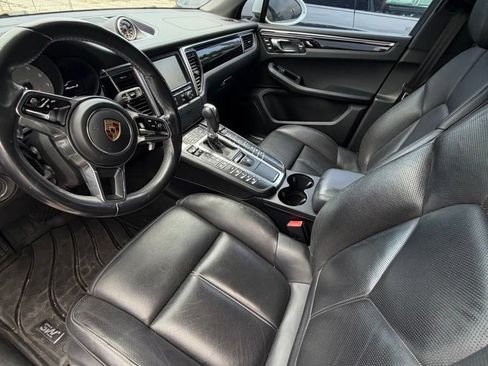 Used 2016 Porsche Macan S AWD/4WD image 3