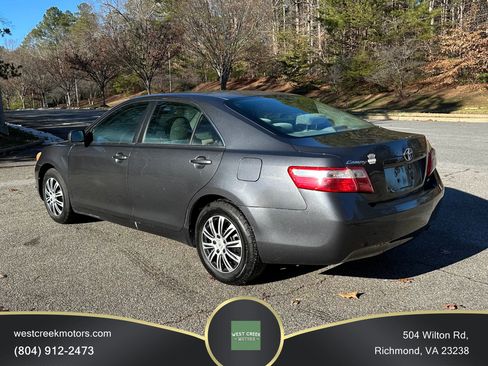 Used 2009 Toyota Camry LE image 7