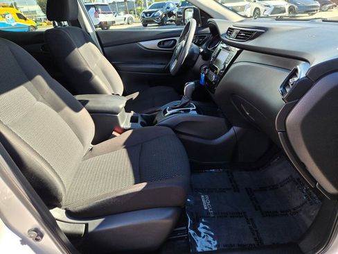 Certified 2021 Nissan Rogue Sport S image 20