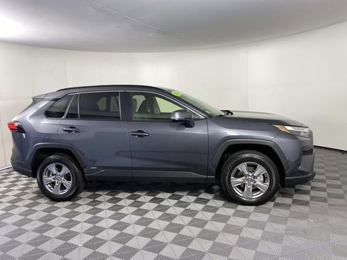 Used 2025 Toyota RAV4 XLE w/ Convenience Package AWD/4WD image 10