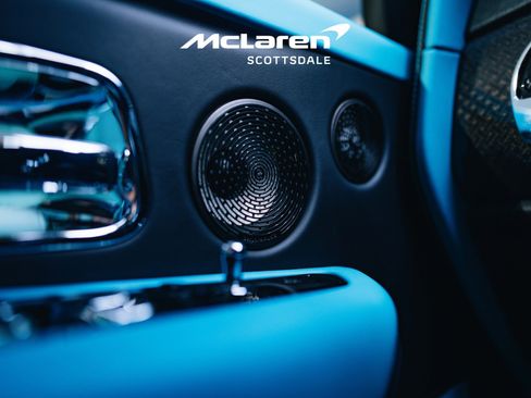 Used 2023 Rolls-Royce Cullinan Black Badge w/ Driver's Package image 36