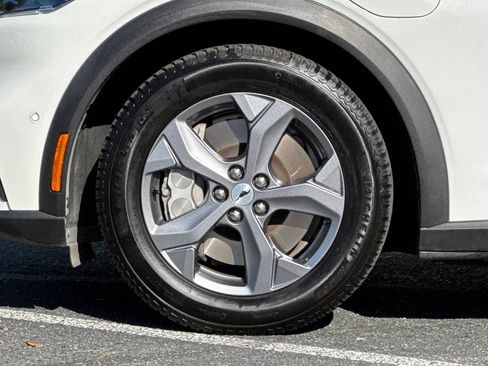 Certified 2023 Ford Mustang Mach-E Select RWD image 28