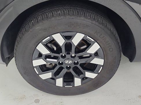 Used 2025 Hyundai Santa Cruz SEL AWD/4WD image 16