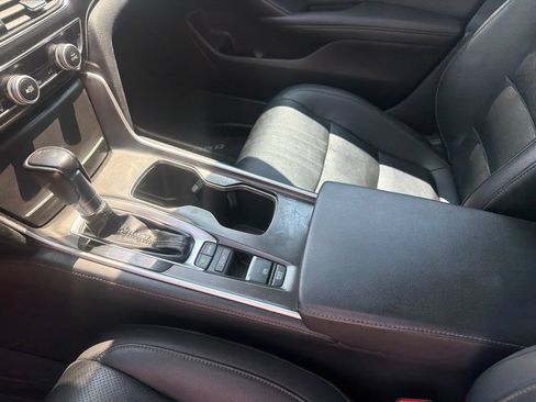 Used 2022 Honda Accord Sport Special Edition image 23