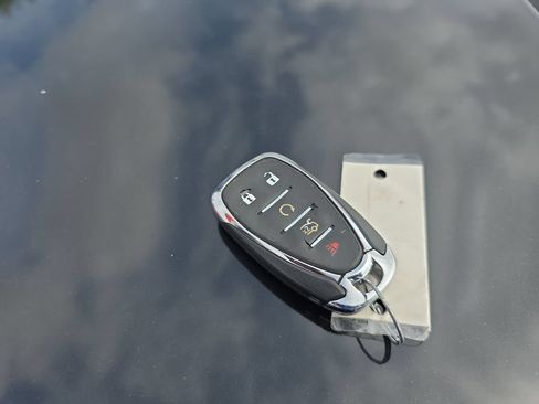 Used 2022 Chevrolet Malibu LT FWD image 26
