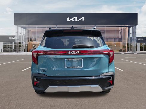 Certified 2024 Kia Seltos S FWD image 5