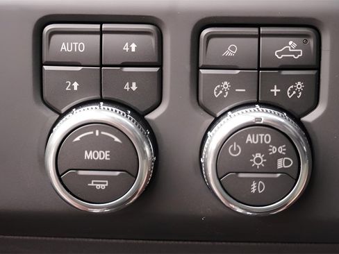 New 2026 GMC Sierra 1500 AT4X image 27