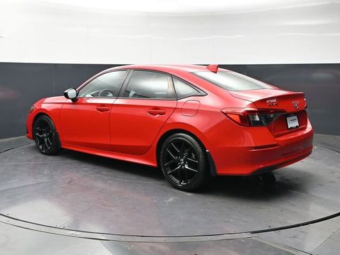 Used 2023 Honda Civic Sport image 7