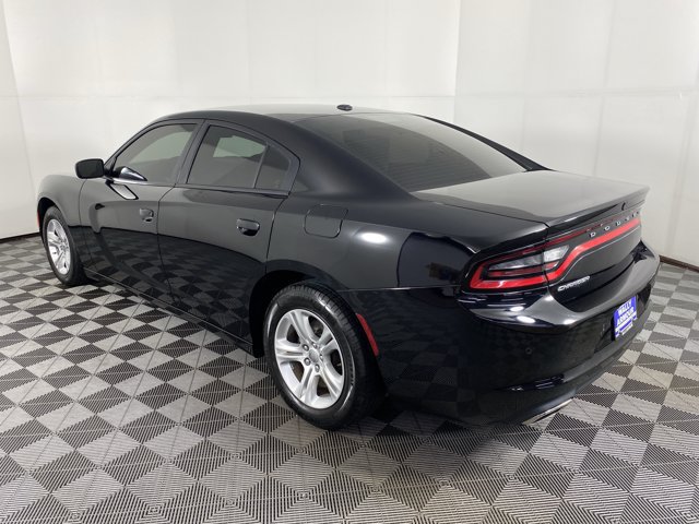 Used 2021 Dodge Charger SXT RWD image 8