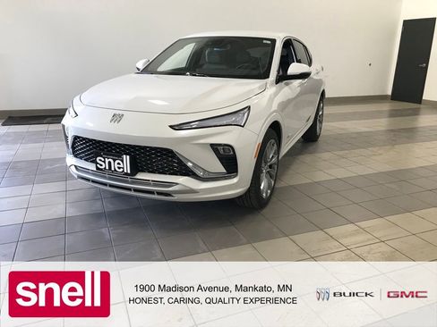 Used 2026 Buick Envista Avenir image 1