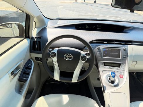 Used 2012 Toyota Prius Two FWD image 25