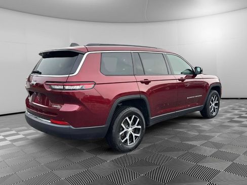Used 2024 Jeep Grand Cherokee L Limited w/ Luxury Tech Group II image 4