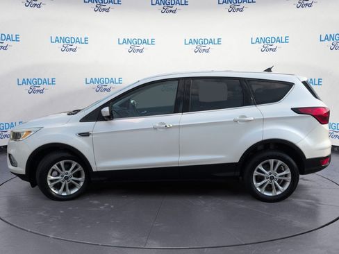 Used 2019 Ford Escape SE FWD image 10