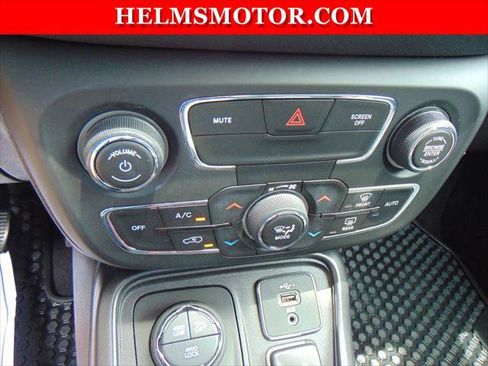 Certified 2020 Jeep Compass Trailhawk image 18