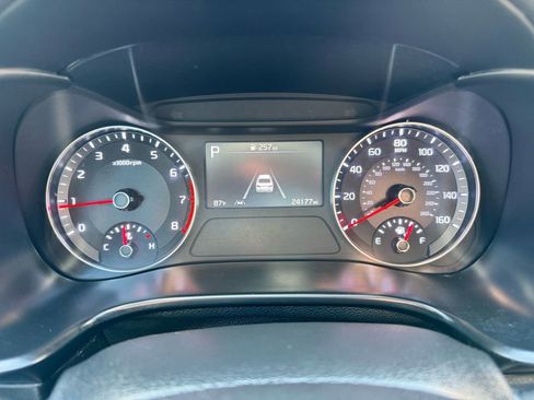 Used 2024 Kia Forte LXS image 18