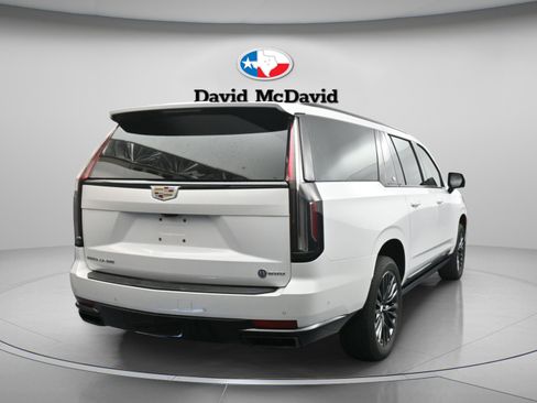 Used 2023 Cadillac Escalade ESV Sport w/ Touring Package AWD/4WD image 8