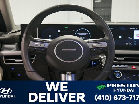 Certified 2024 Hyundai Sonata SEL w/ Convenience Package image 20